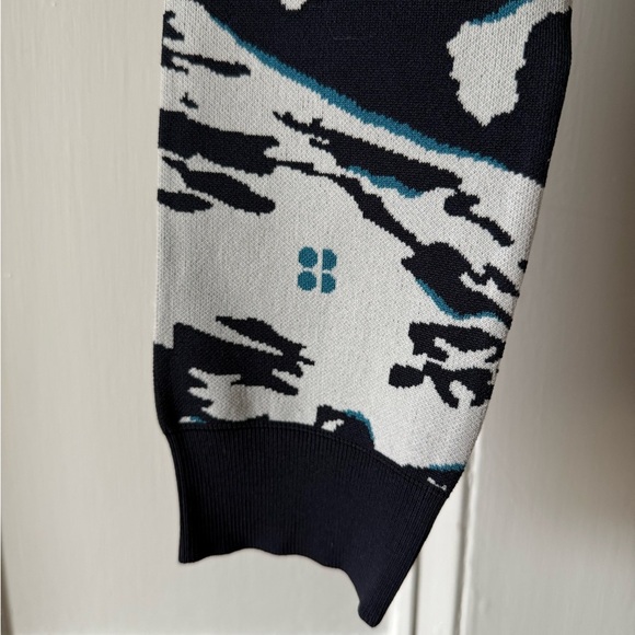 NWT Sweaty Betty Women’s Peaks Ski Base Layer Seamless Leggings Jacquard Blue XS - Picture 10 of 15